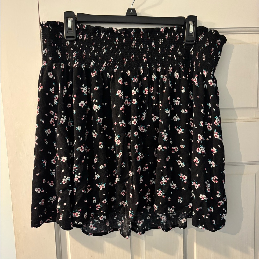 Torrid Black Floral Skirt 4